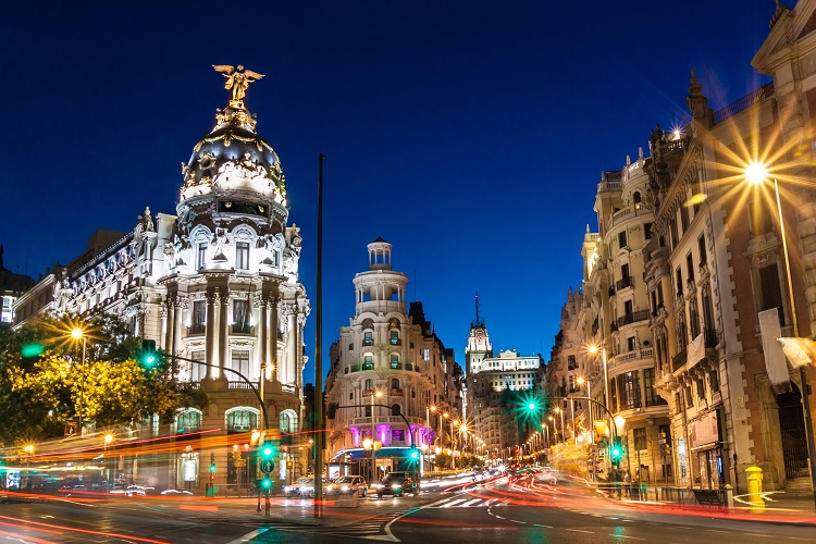 Cheap flights to madrid