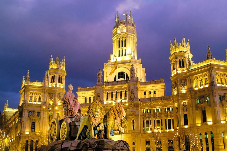 cheaps flights to Madrid