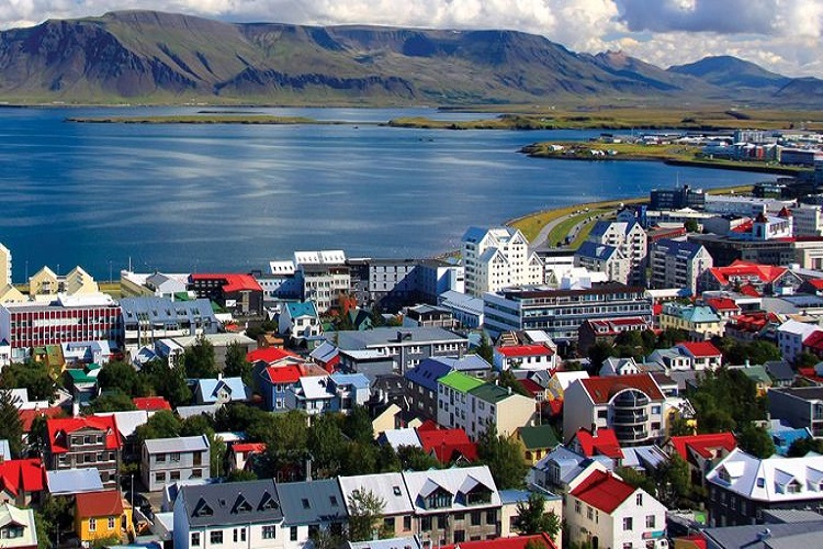 cheap flights to reykjavik