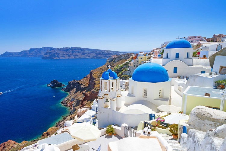 cheap flights to santorini-greece 040317-001