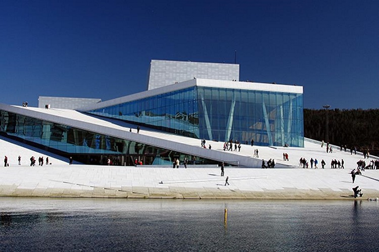 visit_oslo_opera