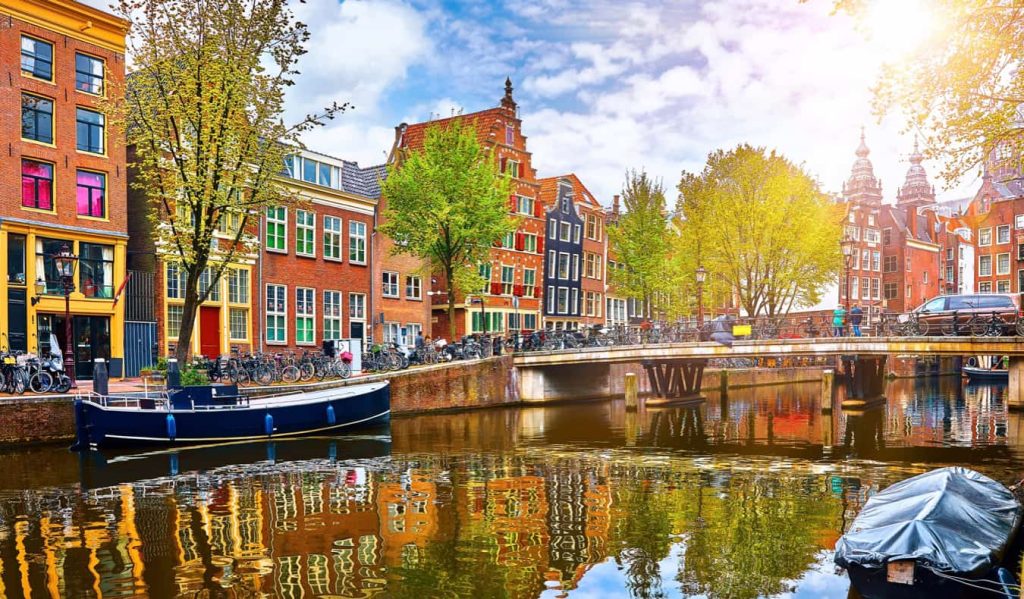 cheap flights to amsterdam